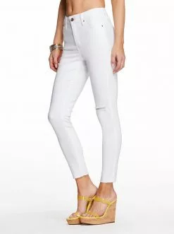 OJG Adored Ankle Skinny Jeans In White