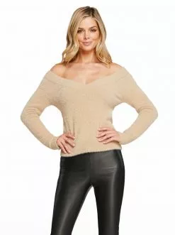 OJG Braxten Top In Oatmeal Clothing