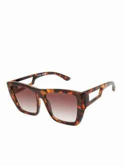 CIO Stylish Rectangular Sunglasses In Tortoise