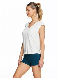 Rockfit Clothing Hattie Tee In Egret