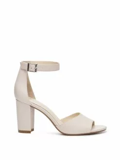 Camuto Sherron Sandal In Chalk Shoes