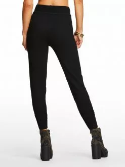 OJG Clothing Karsyn Jogger In Black