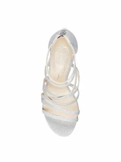 Camuto Stassey Sandal In Silver